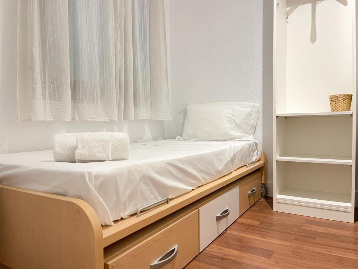 Apartamento Sagrada Familia Castillejos - Barcelona — Fotos 2